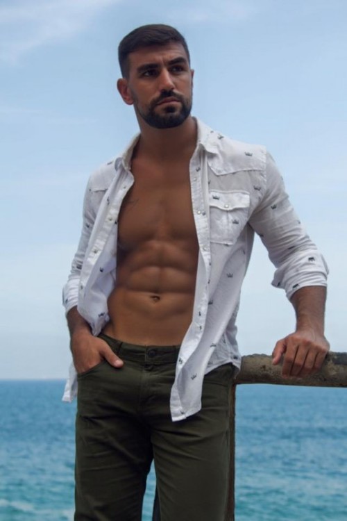 bambam62:  Guilherme Trusting by Gustavo Bastos