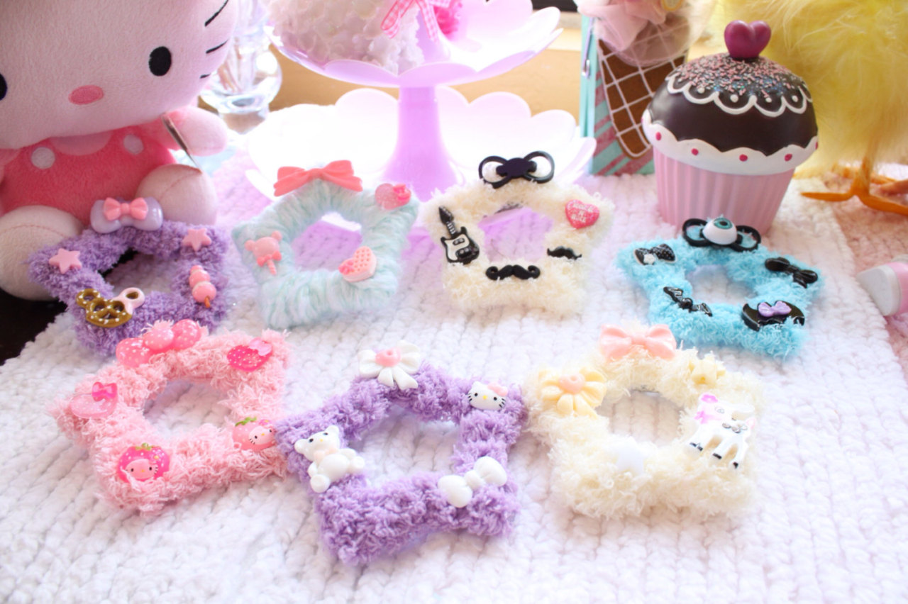 Fuzzy Star Hair Clips