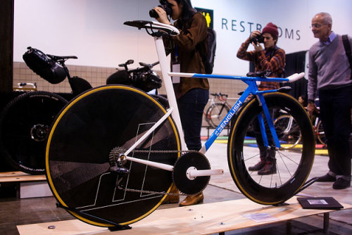 bikesandgirlsandmacsandstuff:  (via 2013 NAHBS Day 1)