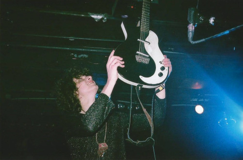 andicaza:james bagshaw, temples the biltmore cabaret, vancouverapril 8th, 2014