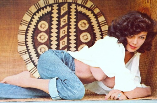 bigbennklingon:  Marilyn Supry