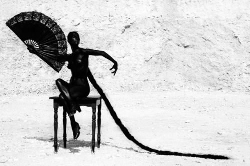 Ruven Afanador, “Mil Besos”, 2009.
