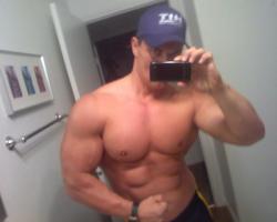 sirjocktrainer:   Flexing and reporting in like a good Jock. 