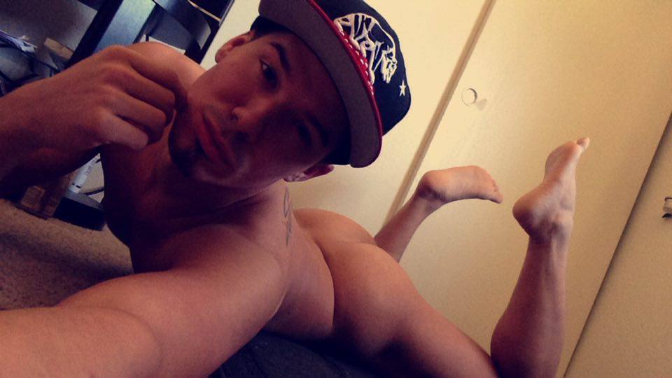 betosbackalley:  Thanks Aaron for the hot video of you bottoming for a friend.  Check