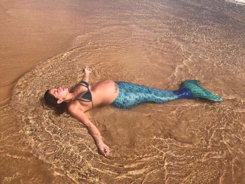 belllaprand:Pregnant mermaidHow does a mermaid get pregnant?