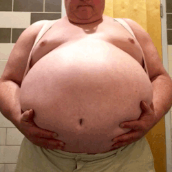 chasinhischub:  Big Belly