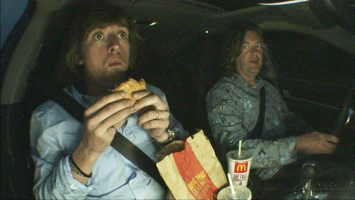 ipadnout:  willowredraven:  Fast food never looked so cute  I want that. I mean him.