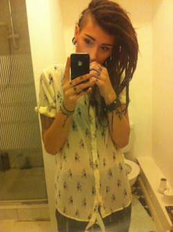 they-wont-understandd:  cooperrose:  Throwback,   Cooper.. You, you gorgeous being you 