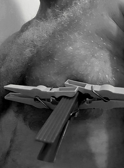 Three times the pain, three times the pleasure. Exploring and discovering my hidden inner kinkiness. Any advice, suggestions or general feedback is always welcomed. 😉