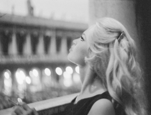 missbrigittebardot: Brigitte Bardot at the Venice Film Festival, 1958 life goals