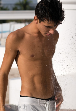 twink-teen:  