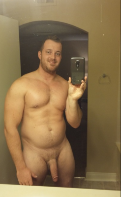 massivemusclebears:  MmmMmmGood n Thick