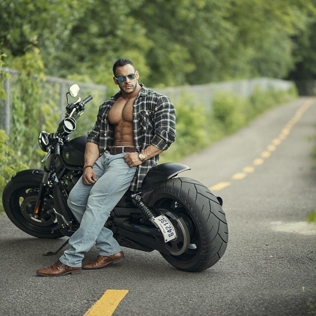 wrestlehead:  musclecorps:   Mahmoud Al Durrah   