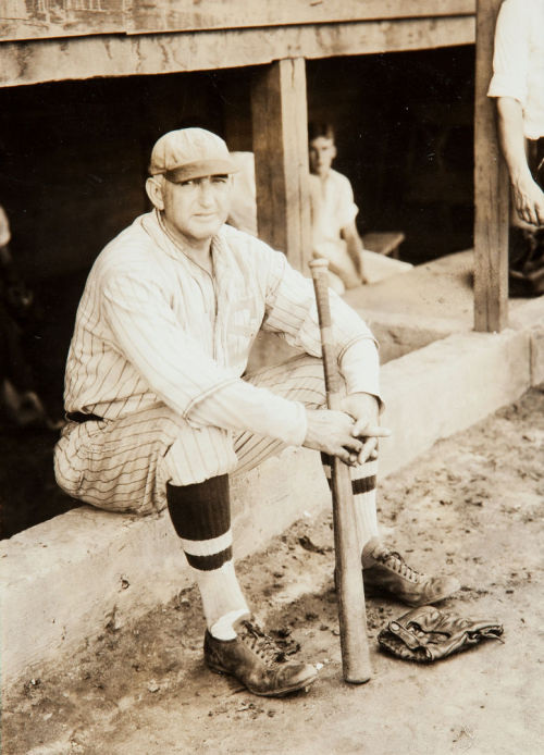 mightyflynn:“Shoeless” Joe Jackson, 1932Columbia, South CarolinaSargeant Photo Co./NEA via Heritage 