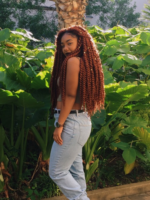 bxtchyoukilledmyvibe:  bootyneedslovin:  It’s 2:06 a.m. where I’m at… so happy melanin monday babes 💖🌿🍃 I went to a museum with pretty trees 😩😍  Black women all just turning into perfect sunshine and have a nigga squinting at the