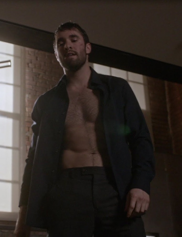 hotashellcelebmen:  More here :http://shirtlessmenontheblog.blogspot.fr/2017/09/joshua-bowman-shirtless.html?zx=ec83c4cf988d68da