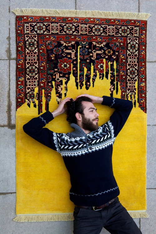 crossconnectmag - Melted and Pixelated Rugs by Faig AhmedFaig...