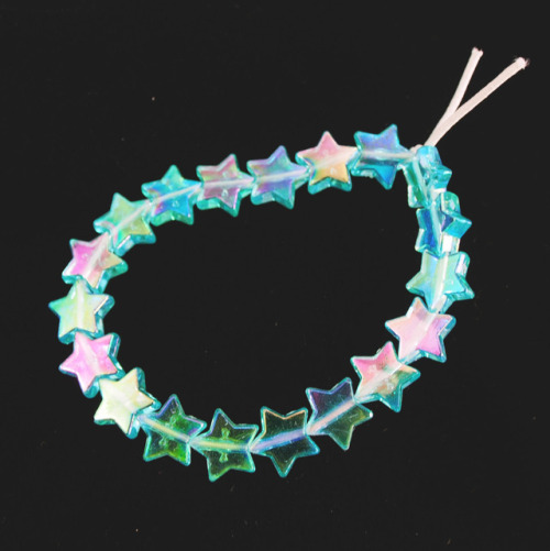 palepastelgoth:  🌠 Holographic Star Bracelets  🌠  