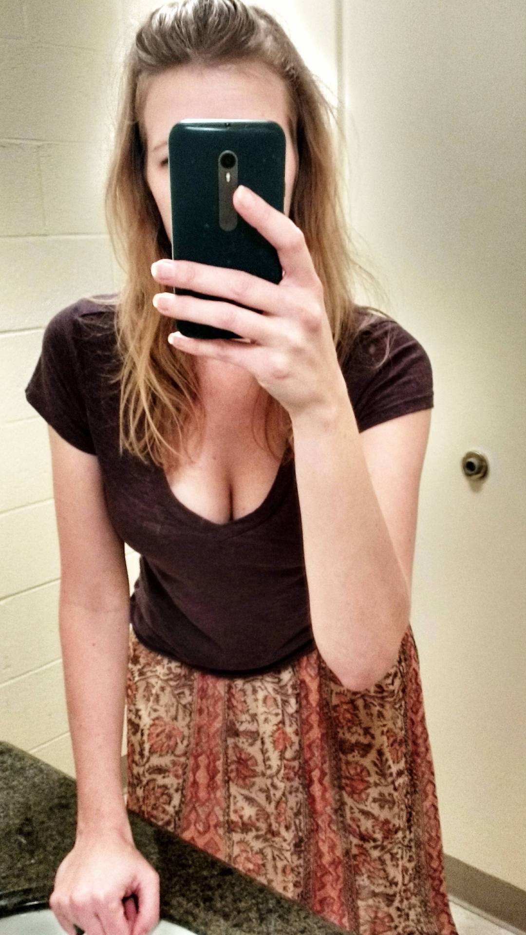 dopeafsf:  Pussy and ass at work. I need to be called into someone’s office [f]or