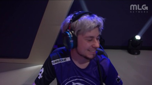 daddy-surefour:I didn’t need my heart anyway