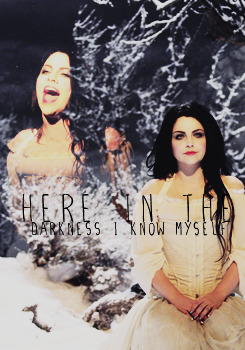 #MAKETHEREDQUEEN