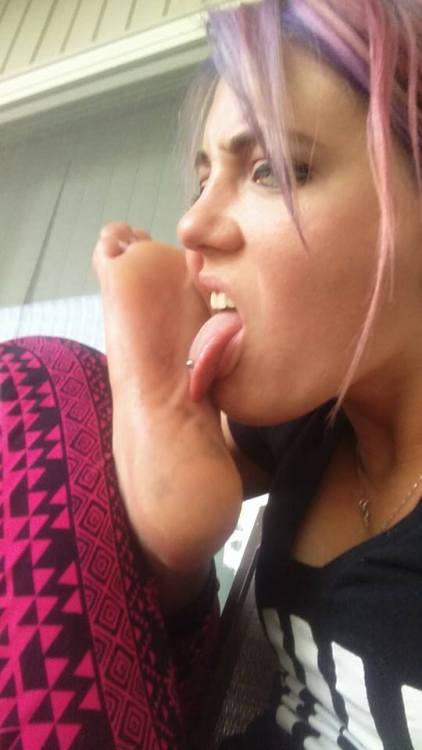 smell-her-socks: