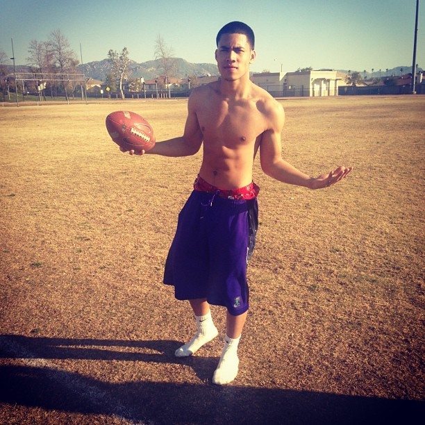 guysinshortsandsocks:  Guys in Shorts and Socks HERE!!! thecutestboysever:  darrellsom