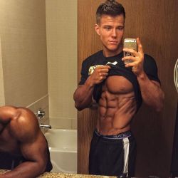 beautifulyoungmuscle:  Michael Dean Johnson, round two 