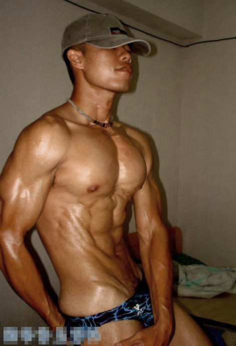 Asian Muscle Fetish