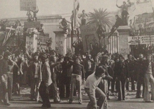 nostalghiaultra:Greek students outside the Polytechnic School of Athens protesting against the junta