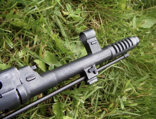 gunsm1th:SVT-40 is a Soviet semi-automatic battle rifle.
