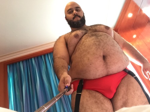 bearhub:  Thanks http://chipotlesthenewmcdonalds.tumblr.com/ for the super sexy submission!