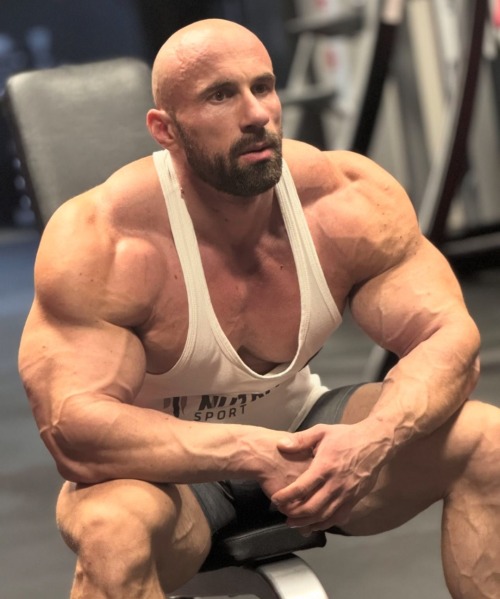 Szymon Ada
