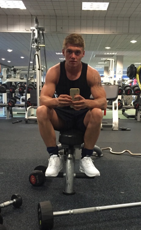 wbaluke: Fit mate of mine