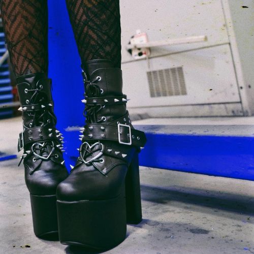 Kisses and curbstomps . Xoxo, #Demonia Torment-700 . Available for worldwide shipping w/ AfterPay in