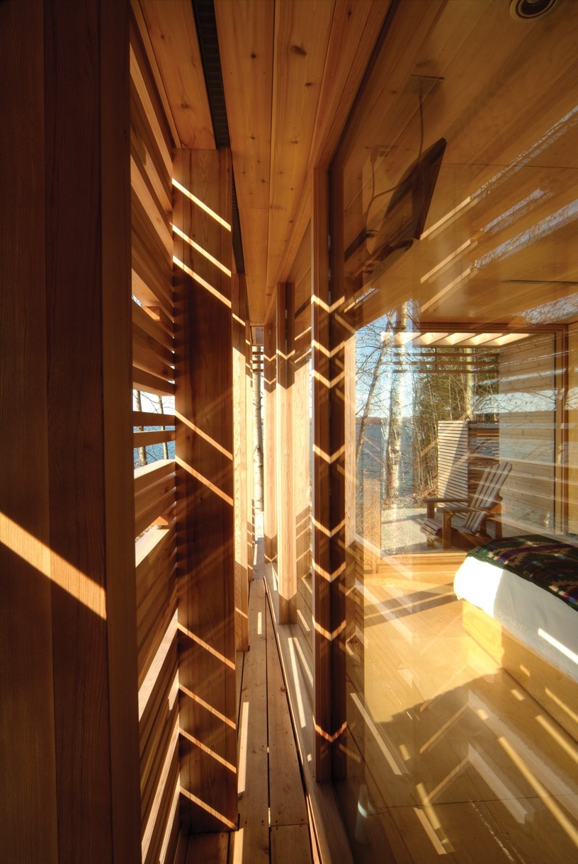 archatlas:  Sunset Cabin Taylor Smyth Architects  From the architect:The clients