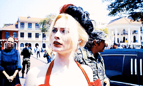 luke-skywalker:Margot Robbie as Harley Quinn in The Suicide Squad #the suicide squad #harley quinn