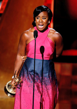 celebritiesofcolor:  Uzo Aduba accepts the award for Outstanding Supporting Actress in a Drama Series during the 67th Annual Primetime Emmy Awards 