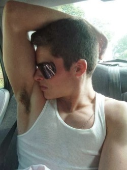 tomomega:  Yeah, smell those RIPE PITS!!