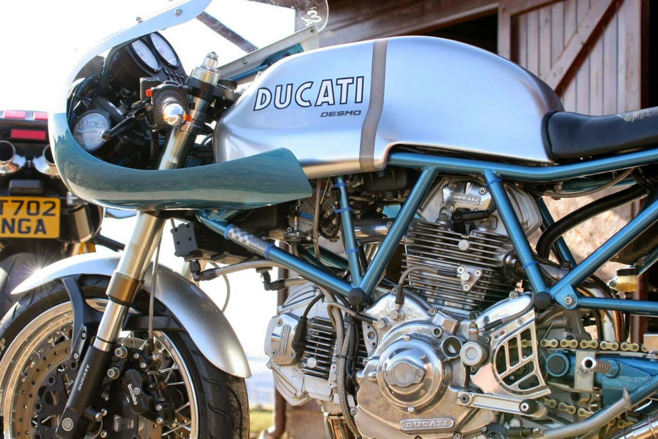RACE CAFE