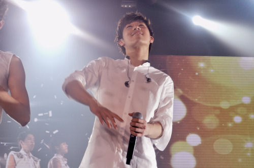  131201 OGS in Paris ©gyu_laitue   Happy Leader Gyu.   