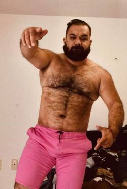 bear-hairy:  Déjanos tu comentario 🐻 . Rebloguea y comparte el contenido si te gustan las fotos. #Bear_Hairy