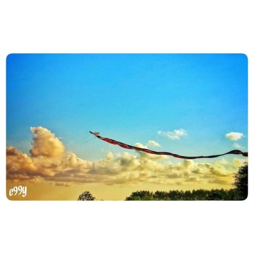 long.tail #momentalist #kite #bali #igers #instagohttps://www.instagram.com/p/Bn3Uk8vDlxr/?utm_sou