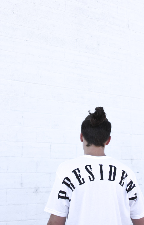 starterjones:  easymoneyclothing:  Soon | EA$Y®  $T∆RTERjones