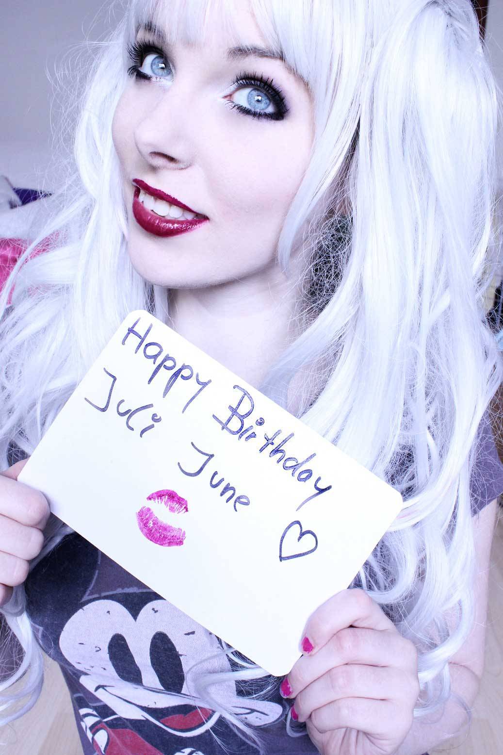 iravampira:  2 Years Juli June Models