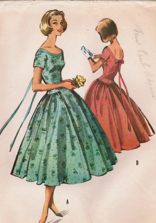 Sex  1957 dress sewing pattern illustrations. pictures