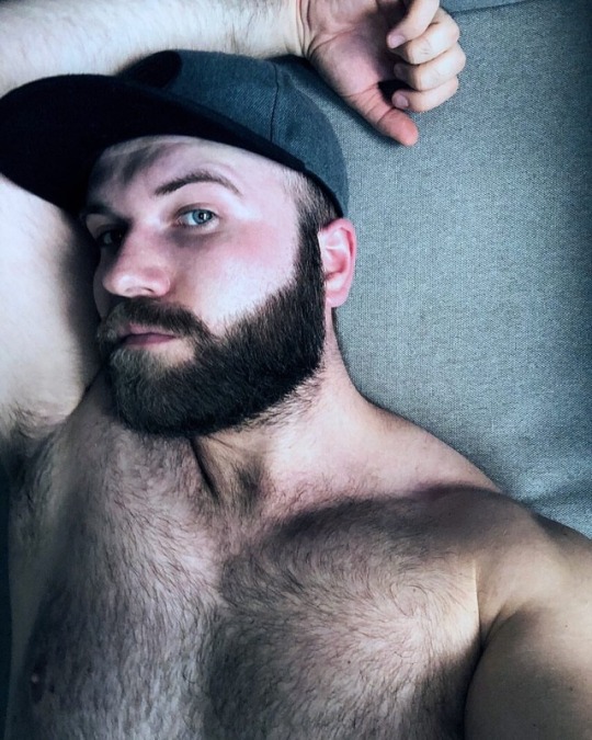beardburnme2:  Karolekkonrad instagram 