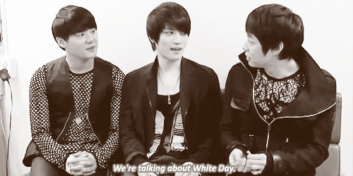 Lmfao poor junsu as always XD