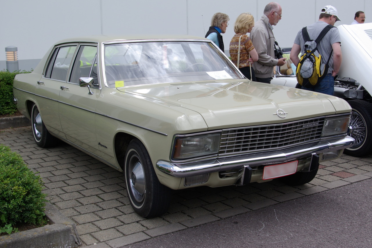 german-cars-after-1945:  1969 Opel Kapitaenwww.german-cars-after-1945.tumblr.com