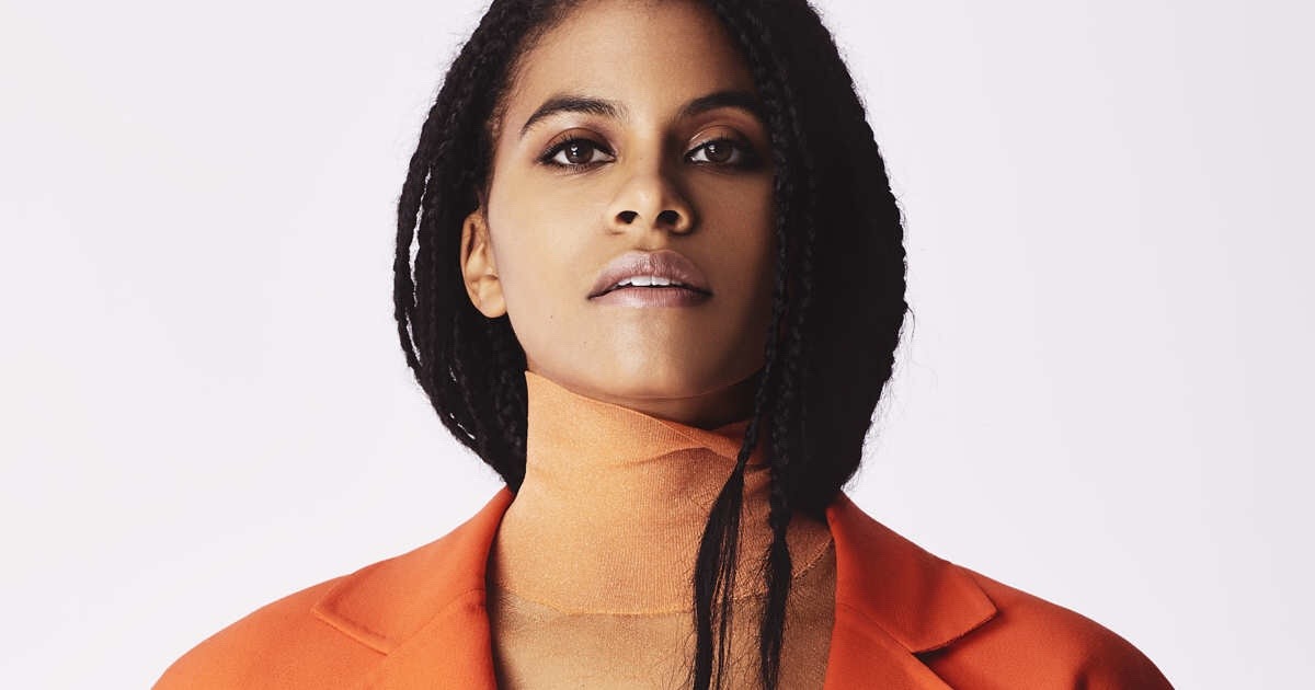 ashton-martin1:  n0t-that-girl:  tayarnold:  Zazie Beetz 😍😍   Forreal tho^